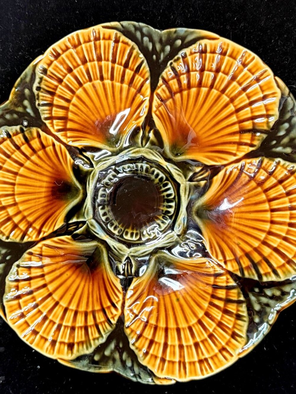 Vintage Sarreguemines Majolica 6-Well Oyster Plate France 9.25" A1269